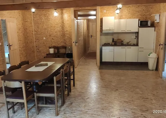 Planinarski Dom Ruzica Brvnara